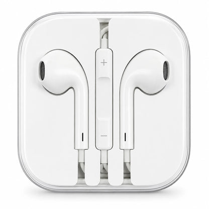 Basics USB-C Wired Earphones – White / Basics Lightning Wired Earphones – White